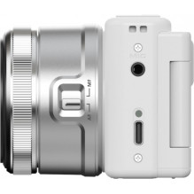 Yashica City 200 balta Yashica City 200 balta