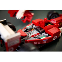 LEGO 11375 Ferrari F2004 ir Michael Schumacher