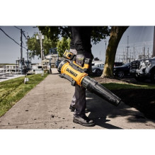 DeWALT DCMBL777N-XJ leaf blower 54 V 258 km / h DeWALT DCMBL777N-XJ leaf blower 54 V 258 km / h