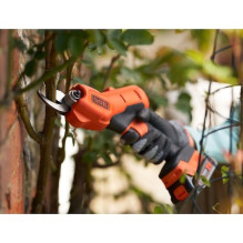 Black & Decker Akku-Gartenschere 18V / 2.0Ah BCPP18D1 Power shear Black & Decker Akku-Gartenschere 18V / 2.0Ah BCPP18D1 Power shear