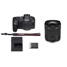 Canon EOS R8 + RF 24-105mm...