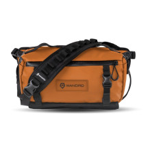 Wandrd Rogue Sling 9L (Orange)