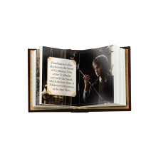 Book - Insight Editions Harry Potter: Hogwarts 192 Pages 4.3 x 5.4 cm