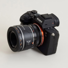 Adapter - Urth lens mount adapter for Sony A to E mount cameras