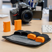 Camera Accessory - Caruba Battery Holder Pro Neoprene Case for 4 DSLR Batteries Gray