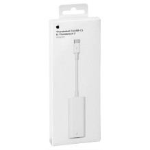 Adapter from Thunderbolt 3...