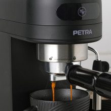 Petra PT5240BVDE Espresso Machine Petra PT5240BVDE Espresso Machine