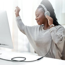 Adapter Joyroom 'SY-A09' black (Input: 'AUX' / Output: Female 'AUX')