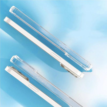 Skaidrus kampinis dėklas MagSafe, skirtas iPhone 16 Plus – skaidrus