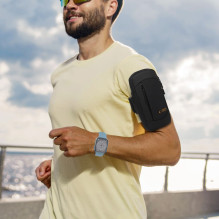 Tech-Protect M6 Universal Sport Armband - Black and Orange Tech-Protect M6 Universal Sport Armband - Black and Orange