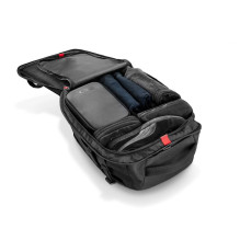 „Tech-Protect Defender S40“ kuprinė, skirta „Ryanair“ ir „Wizzar“, 20 l talpos nešiojamajam kompiuteriui – juoda