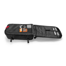 „Tech-Protect Defender S40“ kuprinė, skirta „Ryanair“ ir „Wizzar“, 20 l talpos nešiojamajam kompiuteriui – juoda
