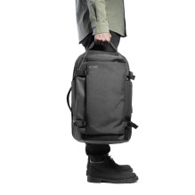„Tech-Protect Defender S40“ kuprinė, skirta „Ryanair“ ir „Wizzar“, 20 l talpos nešiojamajam kompiuteriui – juoda