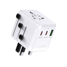 SBS Travel Adapter 2xUSB-C 1xUSB-A Universal - White