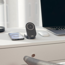 SBS 3 viename sulankstoma belaidė įkrovimo stotelė QI2 MFI – skirta „iPhone“ – juoda