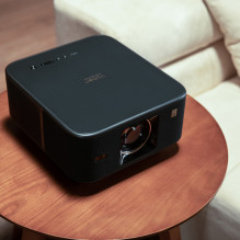 Yaber K3 LCD FullHD 1080p Multimedia Projector with JBL Speakers - Black