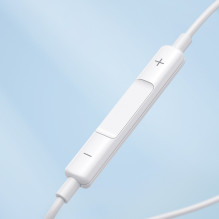 Joyroom JR-EW01 į ausis įdedamos laidinės mini lizdo ausinės su nuotolinio valdymo pulteliu – baltos spalvos