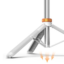 Tech-Protect L03S Bluetooth asmenukių lazda su nuotolinio valdymo pultu, trikojis iki 148 cm ir 180 galvutė - balta