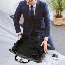 Wozinsky Premium Suit kelioninis krepšys su šlapia kišene (45L) - juodas