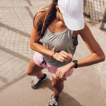 „QCY Watch GT AMOLED IPX8“ 280 mAh išmanusis laikrodis – juodas