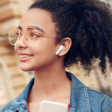 QCY T13 į ausis įdedamos ausinės su ANC IPX5 Bluetooth 5.3 - baltos