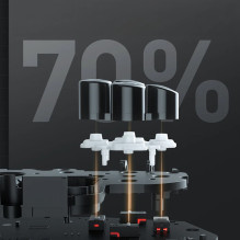 „Machenike G5Pro Premium Edition“ belaidis žaidimų valdiklis su įkrovimo stotele – juodas ir auksinis