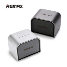 Remax universali nešiojama „Bluetooth“ kolonėlė M8 mini pilka Remax universali nešiojama „Bluetooth“ kolonėlė M8 mini pilka