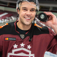 Evelatus Evelatus Bluetooth Speaker M size EBS02 Black