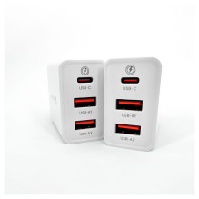 „Evelatus Evelatus“ kelioninis įkroviklis, sieninis, ES, 3 prievadai, 32 W, USB-C / USB-A2, ETC06, baltas