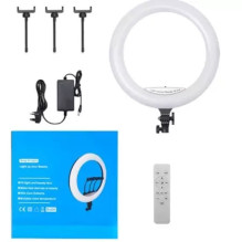 „Elight SR18“ 45 cm LED šviesos žiedas su 3 išmaniojo telefono laikikliais + 220 V adapteriu + „Bluetooth“ nuotolinio va „Elight SR18“ 45 cm LED šviesos žiedas su 3 išmaniojo telefono laikikliais + 220 V adapteriu + „Bluetooth“ nuotolinio va