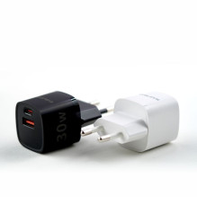 „Evelatus“ USB-A ir USB-C 30 W maks. / ES įkroviklis, juodas „Evelatus“ USB-A ir USB-C 30 W maks. / ES įkroviklis, juodas
