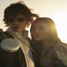 BANG & OLUFSEN Beosound A1 2nd Gen Grey BANG & OLUFSEN Beosound A1 2nd Gen Grey