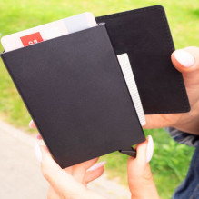 Evelatus Universal Leather Wallet LEW01 Black Evelatus Universal Leather Wallet LEW01 Black