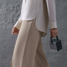 Cuktech Powerbank 300W 40000mAh with Wireless Charging 2x USB-C + 2x USB-A - Black