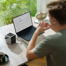 Cuktech Powerbank 300W 40000mAh with Wireless Charging 2x USB-C + 2x USB-A - Black