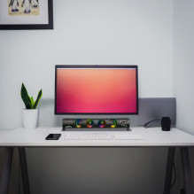 2 viename kompiuterio garsiakalbis, garso juosta, kompiuterio RGB LED foninis apšvietimas, stereo, žaidimai, USB, 2 x 3W