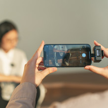 Mikrofony krawatowe BOYA BOYAMIC 2-02 bezprzewodowe 2.4 GHz - czarne