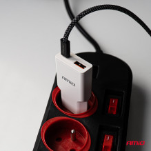 Ładowarka sieciowa 230V 20W GaN USB-C USB-A AMIO-04838 Ładowarka sieciowa 230V 20W GaN USB-C USB-A AMIO-04838