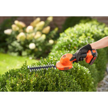 Black & Decker BCSS18D1-QW power hedge trimmer Black & Decker BCSS18D1-QW power hedge trimmer