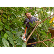 BLACK+DECKER BEHTS451-QS Gyvatvorių Žoliapjovė, 22 colių, Dviejų veiksmų Peiliai