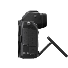 Nikon Z5 + NIKKOR Z 24-200mm f / 4-6.3 VR