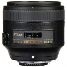 Nikon AF-S Nikkor 85mm f/1.8G Nikon AF-S Nikkor 85mm f/1.8G