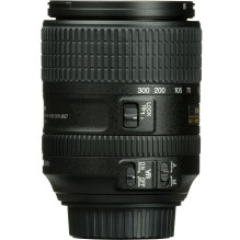 Nikon AF-S DX NIKKOR 18-300mm f / 3.5-6.3G ED VR