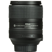 Nikon AF-S DX NIKKOR 18-300mm f / 3.5-6.3G ED VR