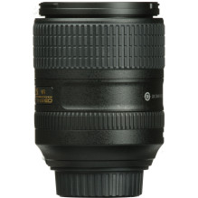 Nikon AF-S DX NIKKOR 18-300mm f / 3.5-6.3G ED VR