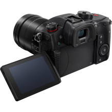 Panasonic Lumix G GH5 II...