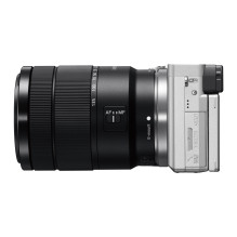 Sony A6400 + 18-135mm OSS (Silver) , (ILCE-6400M / S) , (α6400) , (Alpha 6400)