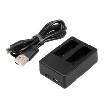 Dvigubas USB kroviklis...