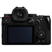 Panasonic Lumix DC-S5 II + LUMIX S 20-60mm F3.5-5.6