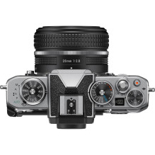 Nikon Z fc + NIKKOR Z 28mm f / 2.8 (SE) (Silver)